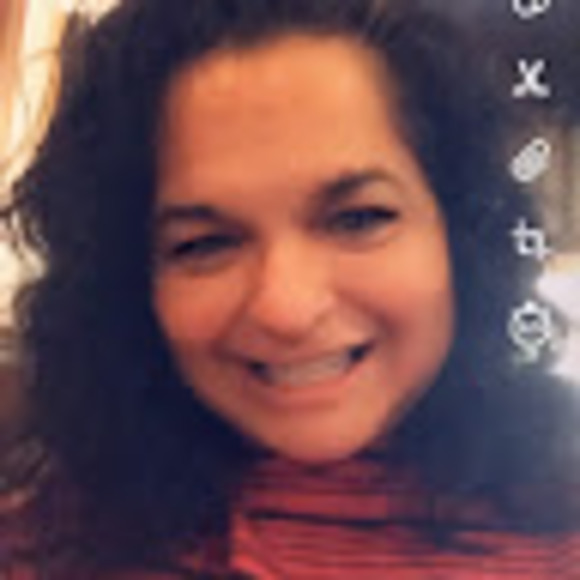 Meet your Posher, Jackie - Picture 1 of 1